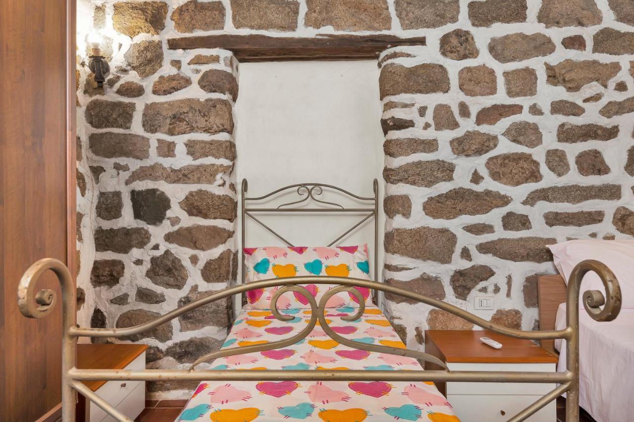 Casettina Loiri Porto San Paolo Extérieur photo