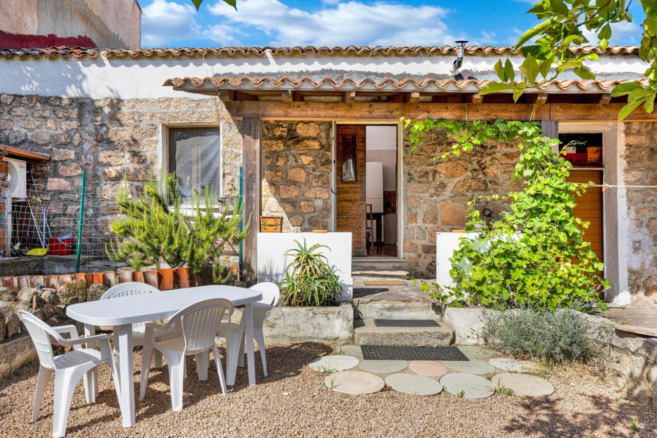 Casettina Loiri Porto San Paolo Extérieur photo